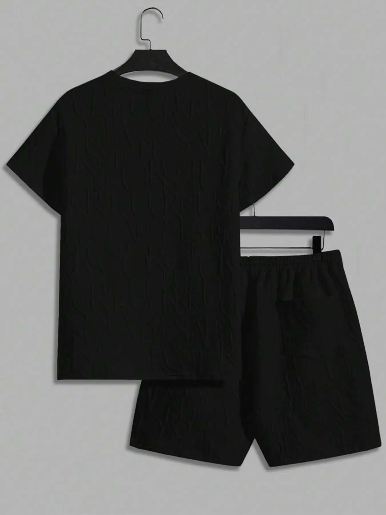 Stylish Men's Letter Print Two-Piece Set - Casual Round Neck Tee & Comfortable Shorts for Summer